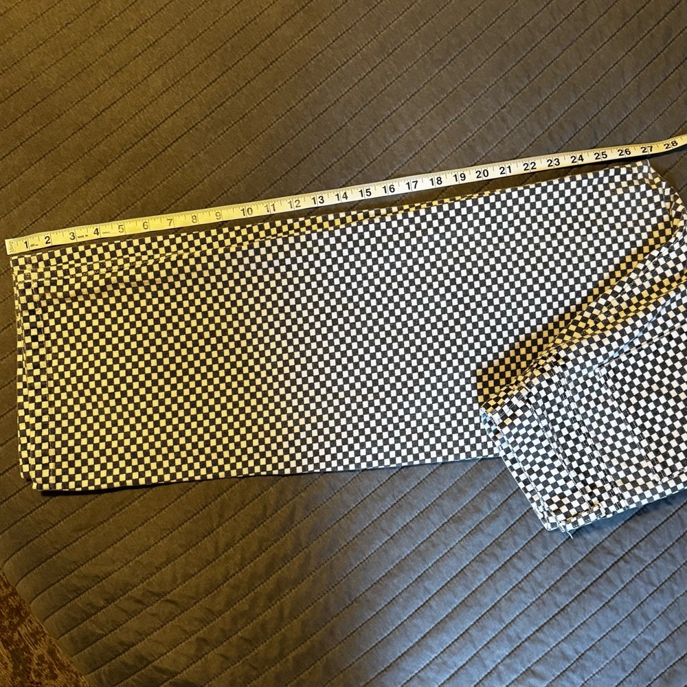 Shekou black and white checkered denim junior’s size XS - Picture 5 of 8